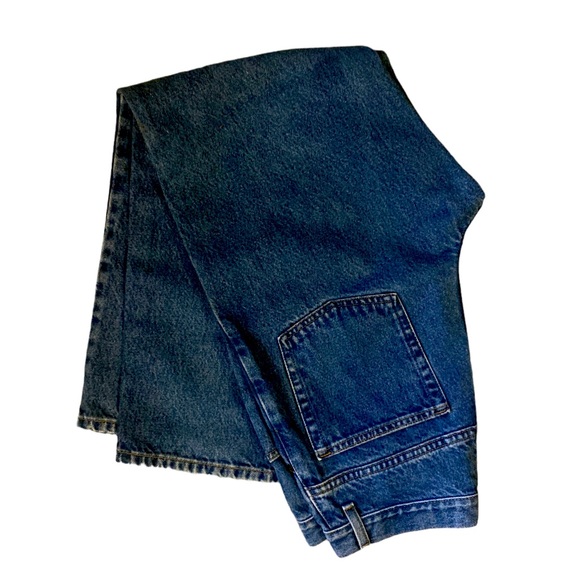 L.L. Bean 12R.  -1 - Picture 1 of 2